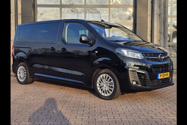 Opel Zafira-e Life L2H1 Innovation 75 kWh 8-persoons | 2x Schuifdeur | Trekhaak | Stoelverwarming | Camera | Navi |