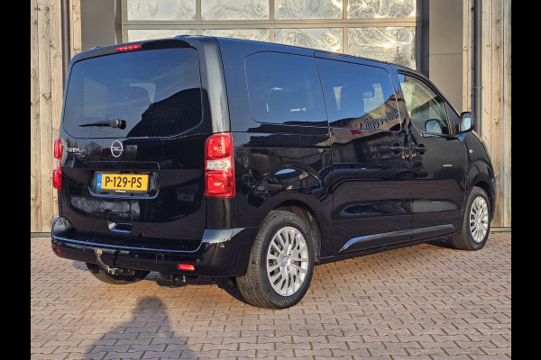 Opel Zafira-e Life L2H1 Innovation 75 kWh 8-persoons | 2x Schuifdeur | Trekhaak | Stoelverwarming | Camera | Navi |