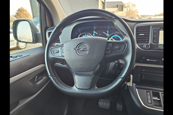 Opel Zafira-e Life L2H1 Innovation 75 kWh 8-persoons | 2x Schuifdeur | Trekhaak | Stoelverwarming | Camera | Navi |