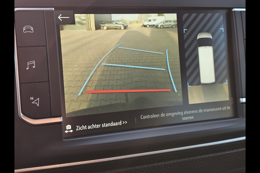 Opel Zafira-e Life L2H1 Innovation 75 kWh 8-persoons | 2x Schuifdeur | Trekhaak | Stoelverwarming | Camera | Navi |