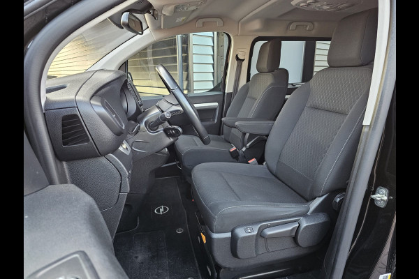 Opel Zafira-e Life L2H1 Innovation 75 kWh 8-persoons | 2x Schuifdeur | Trekhaak | Stoelverwarming | Camera | Navi |