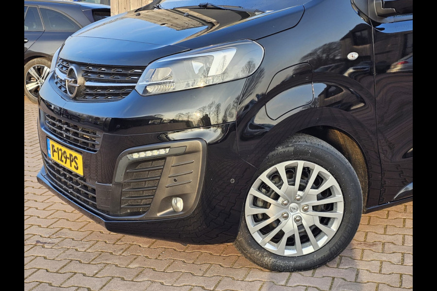 Opel Zafira-e Life L2H1 Innovation 75 kWh 8-persoons | 2x Schuifdeur | Trekhaak | Stoelverwarming | Camera | Navi |