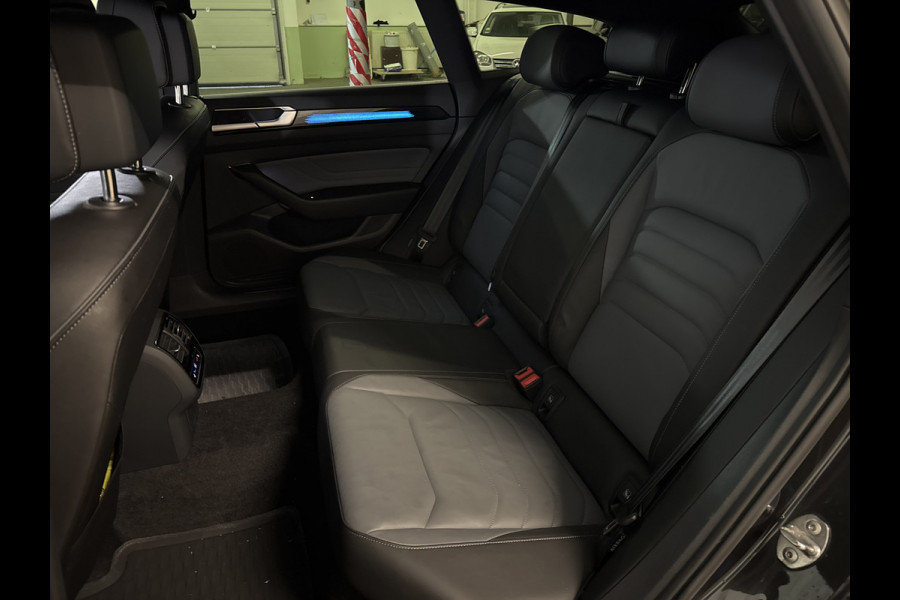 Volkswagen Arteon Shooting Brake eHYBRID 218PK DSG ELEGANCE BUSINESS+ TREKHAAK/NAVI/360CAMERA/LEDER Auto wordt verwacht!