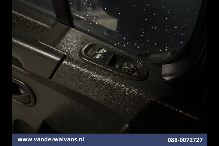 Renault Master 2.3 dCi 131pk Bakwagen Dhollandia Laadklep Euro6 Airco | 1035kg laadvermogen Bijrijdersbank