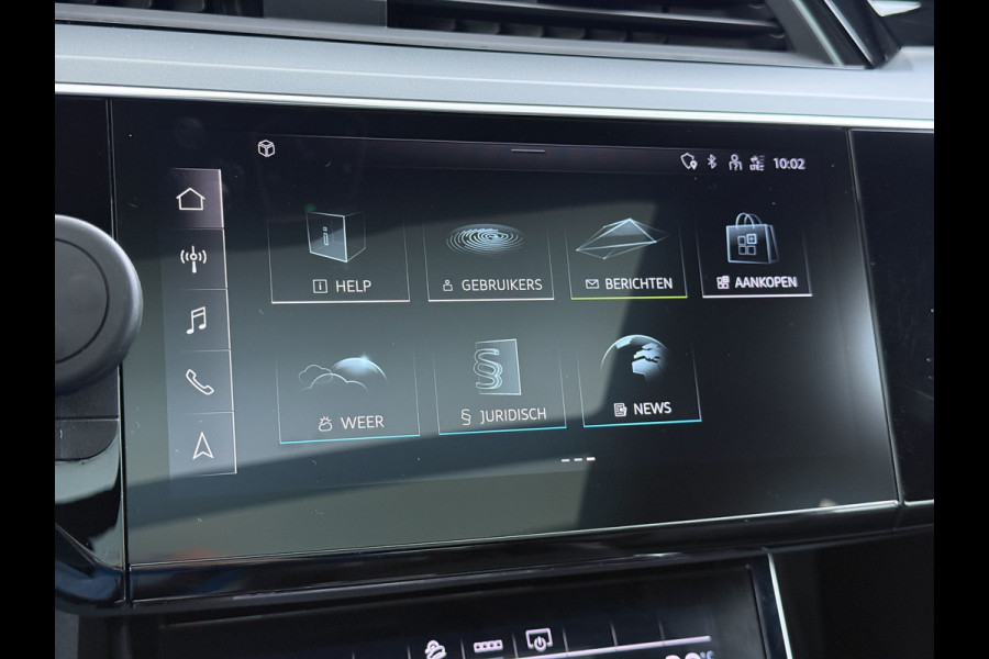 Audi e-tron 55 Quattro 95kWh Camera Panoramadak 2 Zijdes Laden Adap.Cruise Trekhaak Navi Ecc Leder Business Edition Plus SOH 91% Elek.Stoelen+Verwarmd Keyless Rijstrooksensor AWD 4WD Elek.Achterklep 1e Eigenaar Origineel Nederlandse Auto Dealeronderhouden