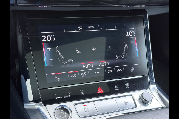 Audi e-tron 55 Quattro 95kWh Camera Panoramadak 2 Zijdes Laden Adap.Cruise Trekhaak Navi Ecc Leder Business Edition Plus SOH 91% Elek.Stoelen+Verwarmd Keyless Rijstrooksensor AWD 4WD Elek.Achterklep 1e Eigenaar Origineel Nederlandse Auto Dealeronderhouden