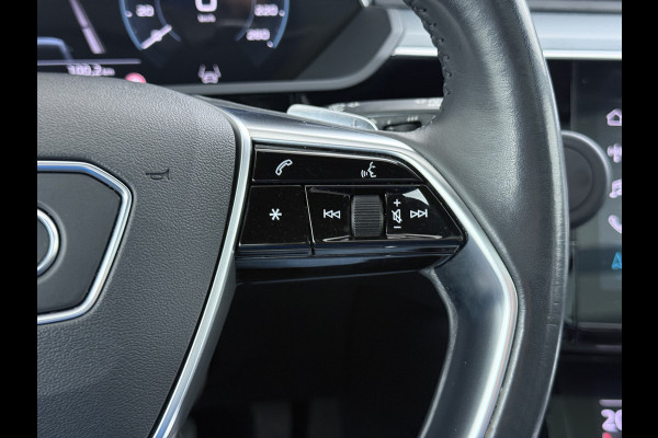 Audi e-tron 55 Quattro 95kWh Camera Panoramadak 2 Zijdes Laden Adap.Cruise Trekhaak Navi Ecc Leder Business Edition Plus SOH 91% Elek.Stoelen+Verwarmd Keyless Rijstrooksensor AWD 4WD Elek.Achterklep 1e Eigenaar Origineel Nederlandse Auto Dealeronderhouden