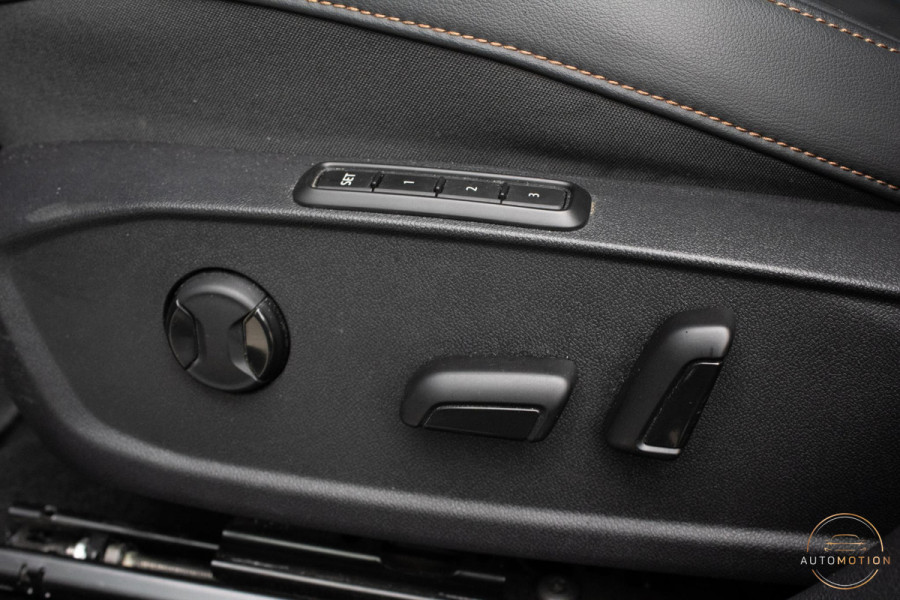 CUPRA Formentor 1.4 e-Hybrid Business PANO MEMORY LEDER CAMERA STOELVERWARMING