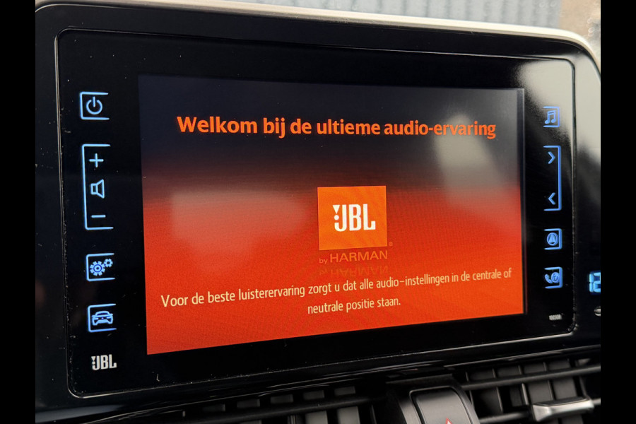 Toyota C-HR 1.8 Hybrid Bi-Tone | PDC V+A | JBL | LED | BSM | Zwarte Velgen | Rijklaar!!!