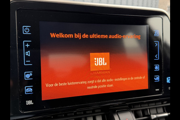 Toyota C-HR 1.8 Hybrid Bi-Tone | PDC V+A | JBL | LED | BSM | Zwarte Velgen | Rijklaar!!!