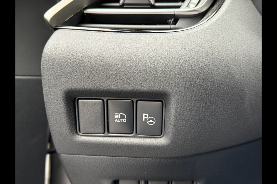 Toyota C-HR 1.8 Hybrid Bi-Tone | PDC V+A | JBL | LED | BSM | Zwarte Velgen | Rijklaar!!!