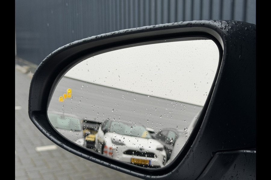 Toyota C-HR 1.8 Hybrid Bi-Tone | PDC V+A | JBL | LED | BSM | Zwarte Velgen | Rijklaar!!!