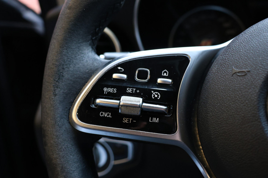 Mercedes-Benz C-Klasse Estate 180 Avantgarde | Inc BTW | Head-Up | Stoelverwarming | CarPlay | Lederen bekleding | Cruise control | F1 Flippers | Nieuwe APK | Dealer onderhouden | Facelift model
