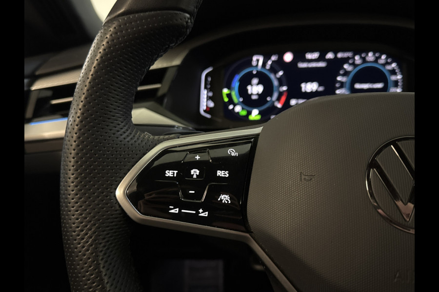 Volkswagen Arteon Shooting Brake eHYBRID 218PK DSG ELEGANCE BUSINESS+ TREKHAAK/NAVI/360CAMERA/LEDER Auto wordt verwacht!