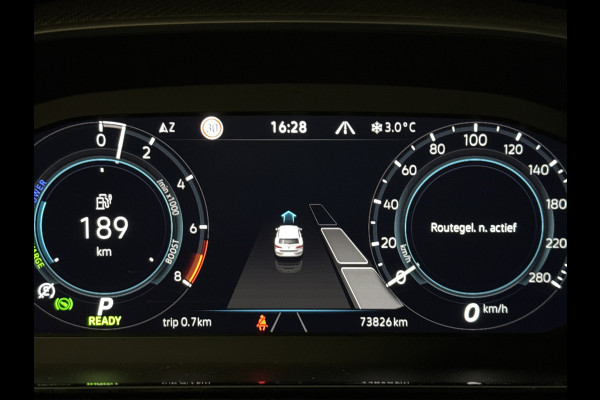 Volkswagen Arteon Shooting Brake eHYBRID 218PK DSG ELEGANCE BUSINESS+ TREKHAAK/NAVI/360CAMERA/LEDER Auto wordt verwacht!