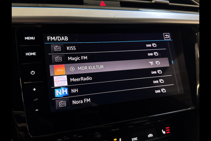 Volkswagen Arteon Shooting Brake eHYBRID 218PK DSG ELEGANCE BUSINESS+ TREKHAAK/NAVI/360CAMERA/LEDER Auto wordt verwacht!