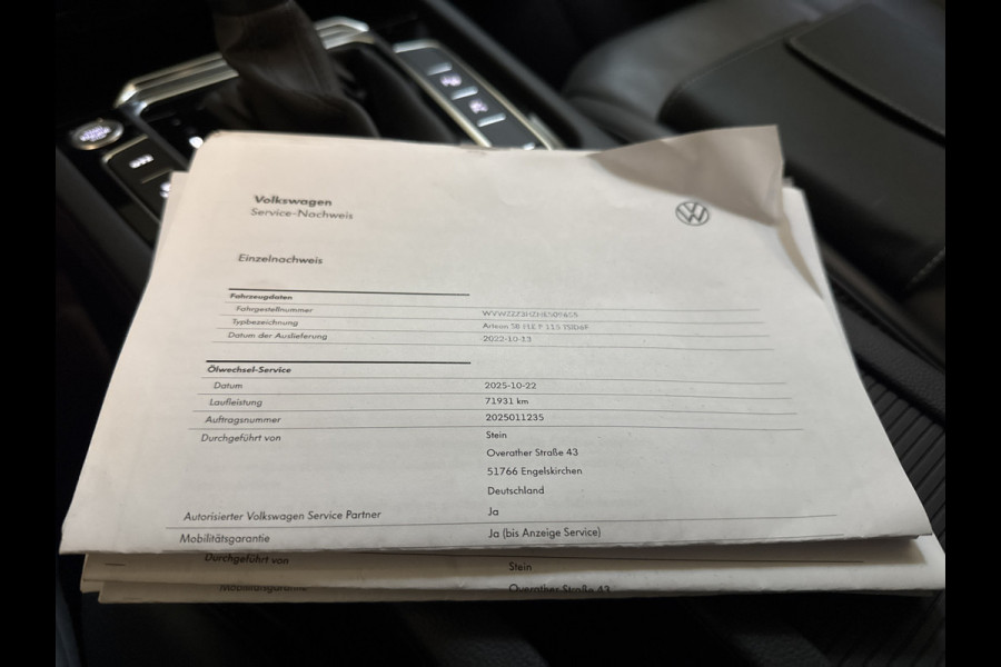 Volkswagen Arteon Shooting Brake eHYBRID 218PK DSG ELEGANCE BUSINESS+ TREKHAAK/NAVI/360CAMERA/LEDER Auto wordt verwacht!