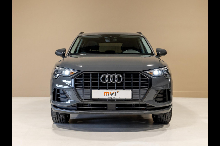 Audi Q3 35 TFSI Pro Line / 150pk / Stoelverwarming / Leder / Dodehoek herkenning /