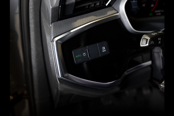 Audi Q3 35 TFSI Pro Line / 150pk / Stoelverwarming / Leder / Dodehoek herkenning /
