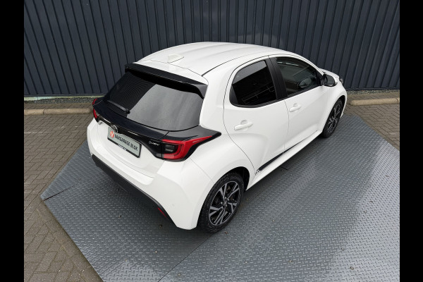 Toyota Yaris 1.5 Hybrid 115 First Edition | PDC V+A | Dodehoek detectie | Nieuwste type(radio/digitale tellers) | Rijklaar!!!