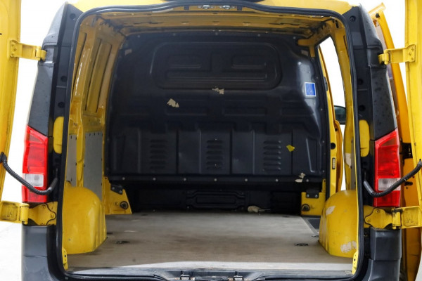 Mercedes-Benz eVito Lang 41 kWh Airco/Camera SOH 91,4% 11-2020