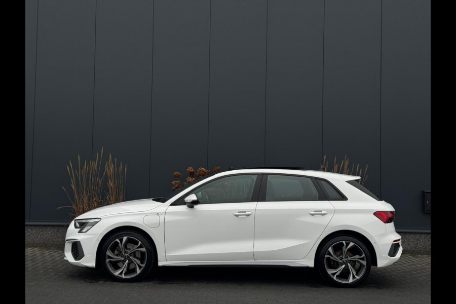 Audi A3 Sportback 40 TFSI e 3x S Line FULL PANO NAVI CAMERA LEDER LED SPORTVELGEN
