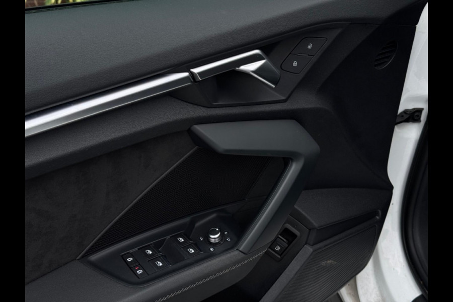 Audi A3 Sportback 40 TFSI e 3x S Line FULL PANO NAVI CAMERA LEDER LED SPORTVELGEN