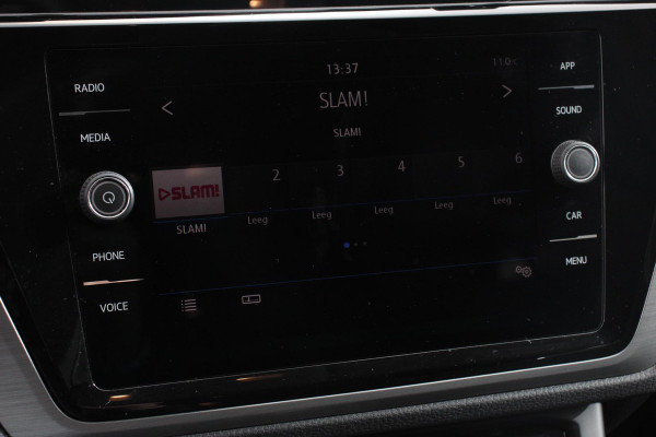 Volkswagen Touran 1.5 TSI 150pk DSG Comfortline 7p | Navigatie | Apple Carplay/Android Auto | Climate Control | Cruise Control Adaptive | Stoelverwarming | Parkeer sensoren