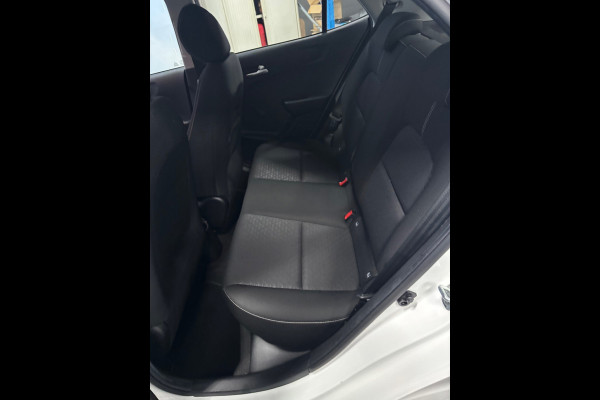 Kia Picanto 1.0 DPi ComfortLine 5p Airco | Cruise | Nederlandse auto
