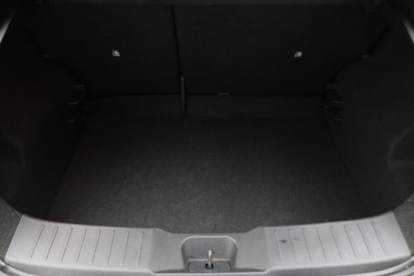 Nissan Juke 1.0 DIG-T N-Connecta 360° Camera, Climate, ACC, Bluetooth, Lane-Assist, DAB, PDC, 17''