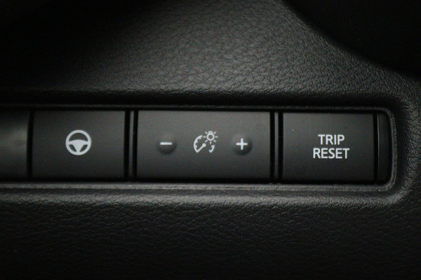 Nissan Juke 1.0 DIG-T N-Connecta 360° Camera, Climate, ACC, Bluetooth, Lane-Assist, DAB, PDC, 17''