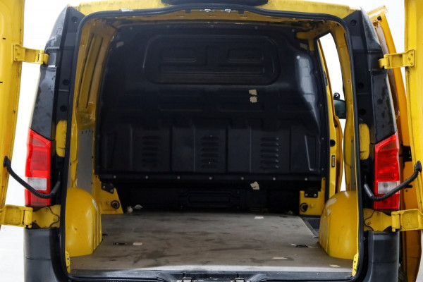 Mercedes-Benz eVito Lang 41 kWh Airco/Camera SOH 92,8% 12-2020