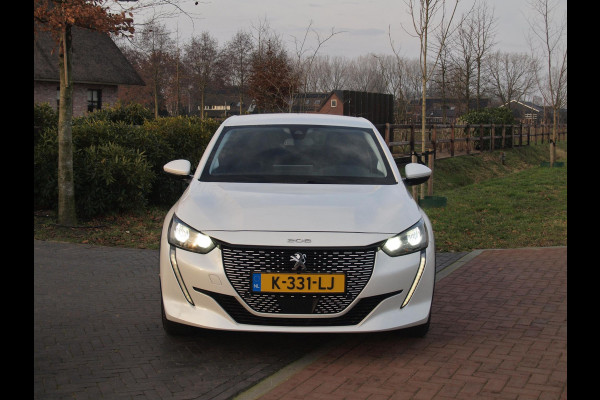 Peugeot e-208 EV Blue Lease Allure 50 kWh | SOH 90% | Camera | Cruise Control | Apple Carplay | NL-Auto |