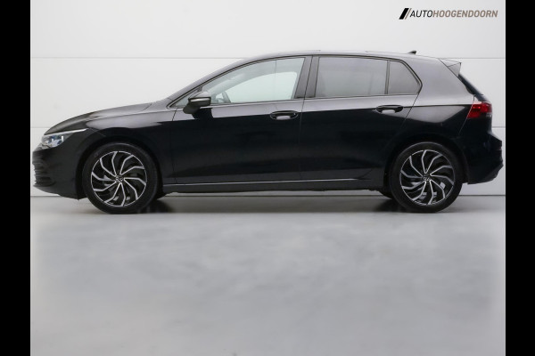 Volkswagen Golf 1.5 TSI Life Business Sport (ALCANTARA,PANORAMA-SCHUIFDAK,MEMORY STOELEN,ADAPTIVE CRUISE,SFEERVERLICHTING,CAMERA)