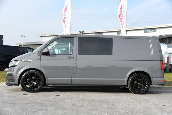 Volkswagen Transporter 2.0 TDI L2H1 32 DC Bulli Virtual, Adaptieve Cruise, Carplay, LED, 150pk, Automaat, Sensoren, Uniek!
