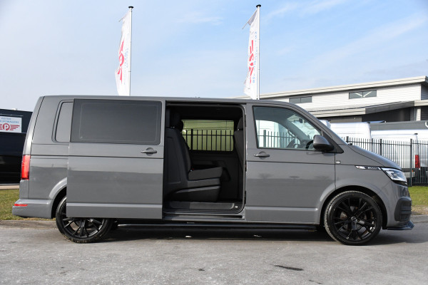 Volkswagen Transporter 2.0 TDI L2H1 32 DC Bulli Virtual, Adaptieve Cruise, Carplay, LED, 150pk, Automaat, Sensoren, Uniek!