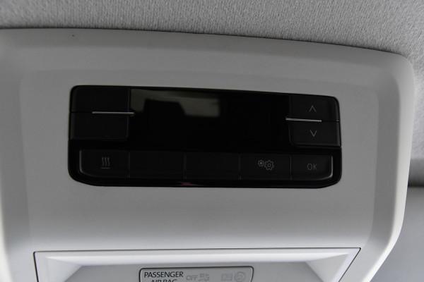 Volkswagen Transporter 2.0 TDI L2H1 32 DC Bulli Virtual, Adaptieve Cruise, Carplay, LED, 150pk, Automaat, Sensoren, Uniek!