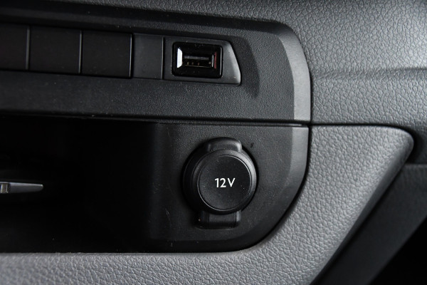 Peugeot Expert 2.0 BlueHDI 180 L3 DC PB Edition 360 Camera, Cruise, Carplay, 177pk, Clima, Head-up, Automaat 2 x Schuifdeur, NAVI, Uniek!