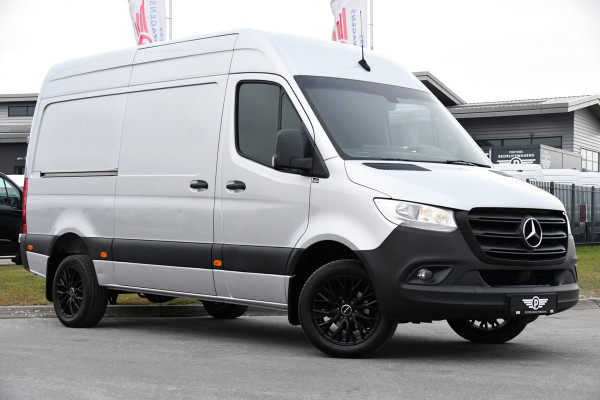 Mercedes-Benz Sprinter 319 V6 3.0 CDI L2H2 PB Edition Camera, Cruise, Stoelverwarming, 190pk, Standkachel, Airco, Uniek!