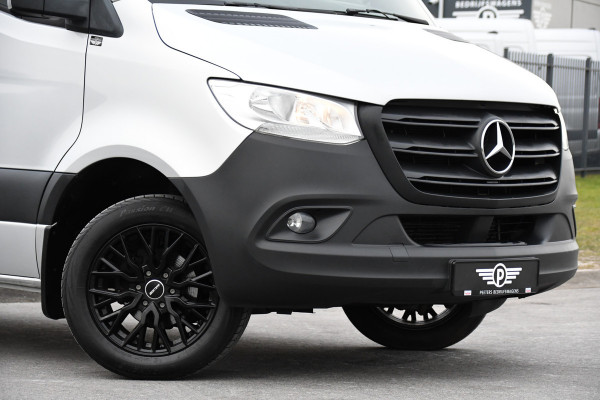 Mercedes-Benz Sprinter 319 V6 3.0 CDI L2H2 PB Edition Camera, Cruise, Stoelverwarming, 190pk, Standkachel, Airco, Uniek!