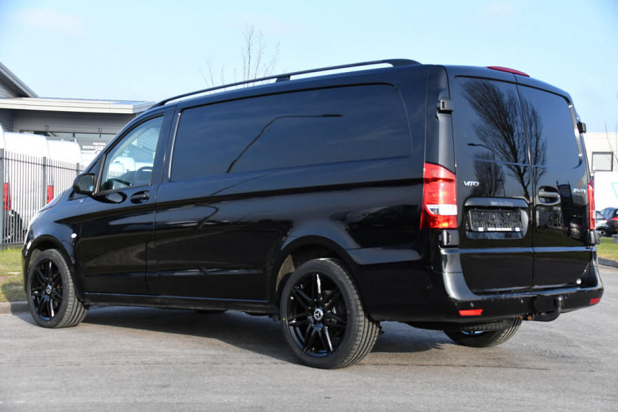 Mercedes-Benz Vito 119 CDI L2 Black Edition Camera, Cruise, LED, Stoelverwarming, Standkachel, Leder, 190pk, Automaat, Trekhaak, Uniek!