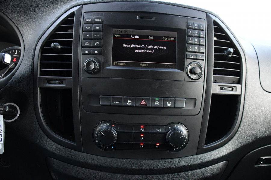 Mercedes-Benz Vito 119 CDI L2 Black Edition Camera, Cruise, LED, Stoelverwarming, Standkachel, Leder, 190pk, Automaat, Trekhaak, Uniek!