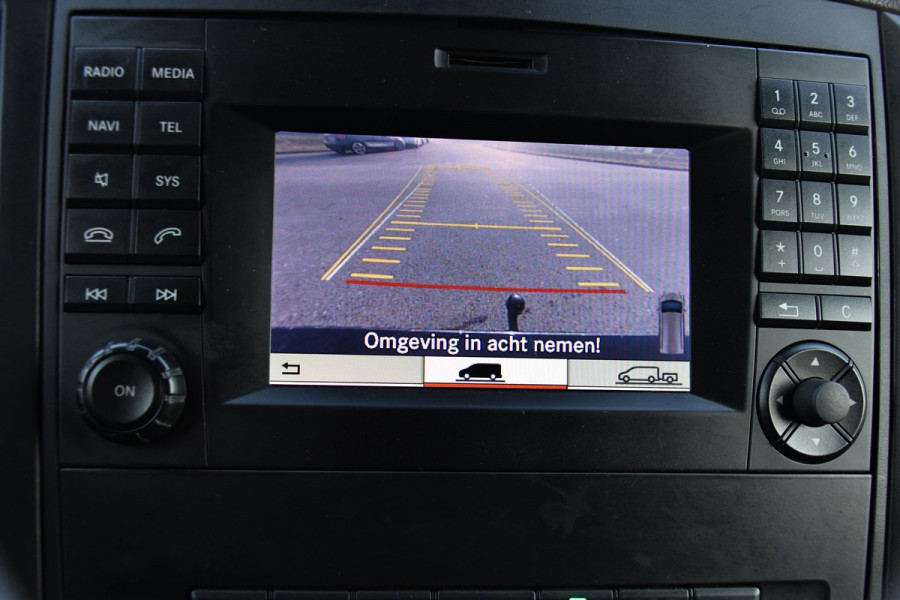 Mercedes-Benz Vito 119 CDI L2 Black Edition Camera, Cruise, LED, Stoelverwarming, Standkachel, Leder, 190pk, Automaat, Trekhaak, Uniek!
