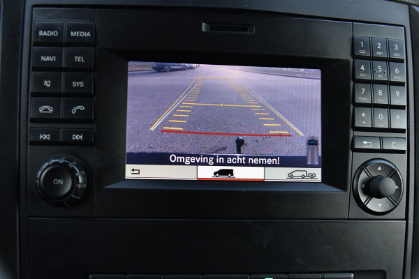 Mercedes-Benz Vito 119 CDI L2 Black Edition Camera, Cruise, LED, Stoelverwarming, Standkachel, Leder, 190pk, Automaat, Trekhaak, Uniek!