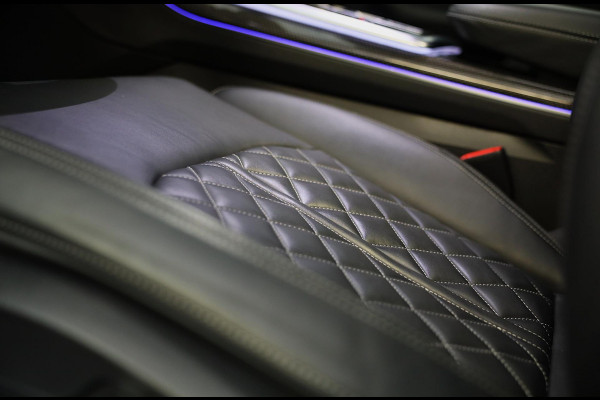 Audi Q8 55 TFSI Quattro RSQ8 Look / Carbon / RS Zetels / Acc / Lane Assist / Head Up / Dode Hoek / Open Panorama / Matrix / 22 Inc