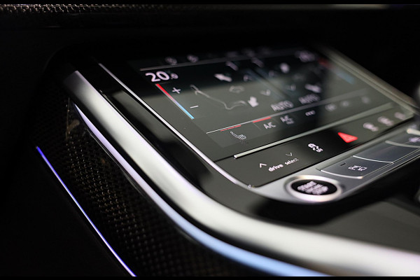 Audi Q8 55 TFSI Quattro RSQ8 Look / Carbon / RS Zetels / Acc / Lane Assist / Head Up / Dode Hoek / Open Panorama / Matrix / 22 Inc