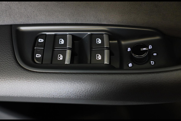 Audi Q8 55 TFSI Quattro RSQ8 Look / Carbon / RS Zetels / Acc / Lane Assist / Head Up / Dode Hoek / Open Panorama / Matrix / 22 Inc