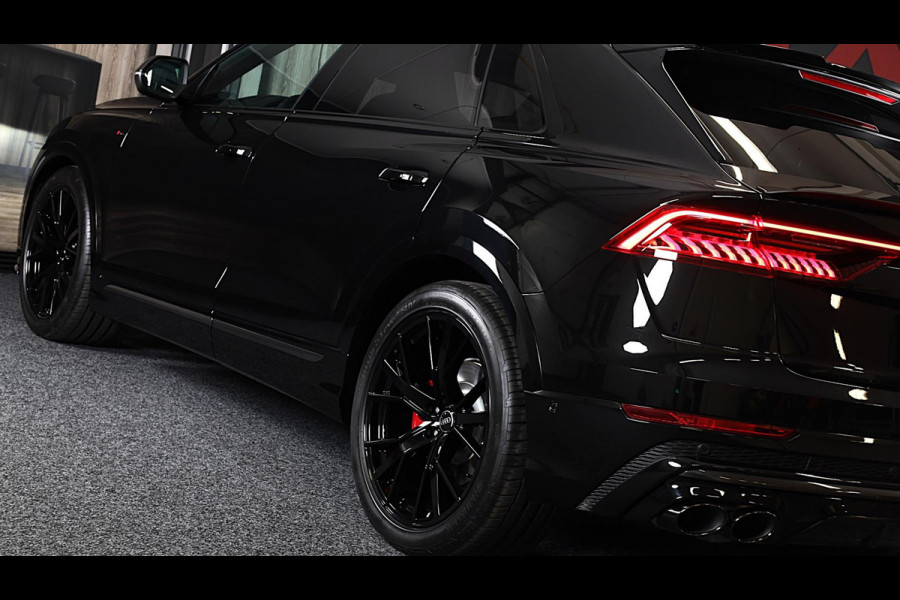 Audi Q8 55 TFSI Quattro RSQ8 Look / Carbon / RS Zetels / Acc / Lane Assist / Head Up / Dode Hoek / Open Panorama / Matrix / 22 Inc
