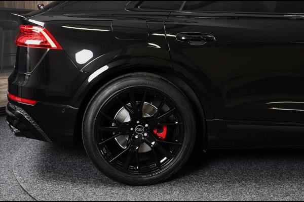 Audi Q8 55 TFSI Quattro RSQ8 Look / Carbon / RS Zetels / Acc / Lane Assist / Head Up / Dode Hoek / Open Panorama / Matrix / 22 Inc
