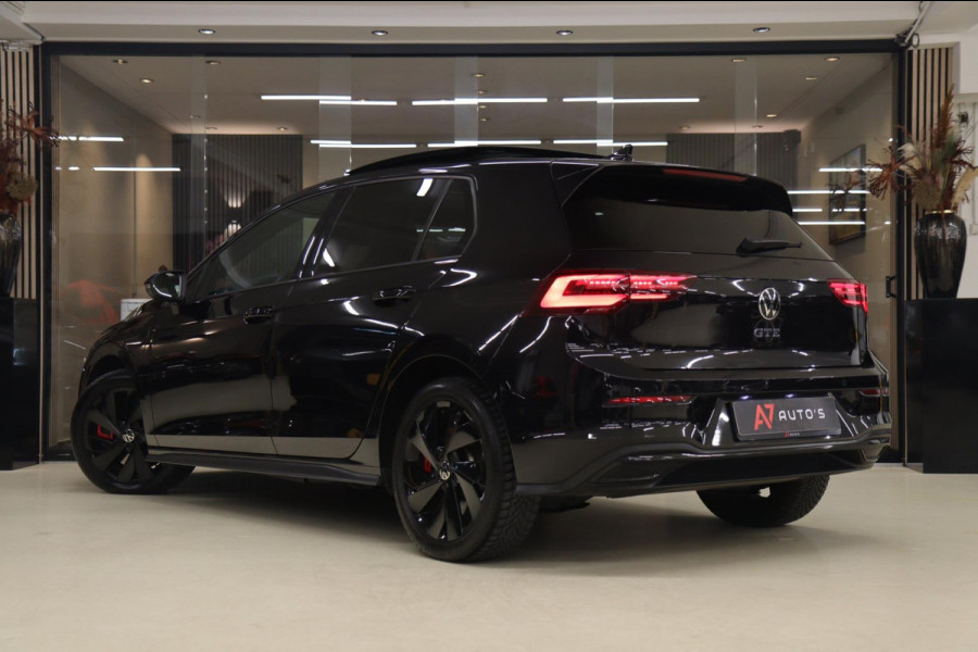 Volkswagen Golf 1.4 eHybrid GTE /PANO/IQLIGHT/CAM/CARPLAY/LANE ASSIST/VOL